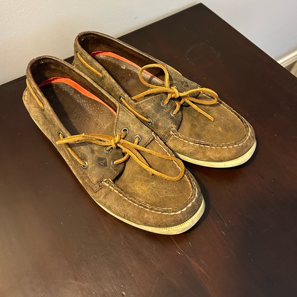 Sperry Boat Shoes - Picture 2 of 4
